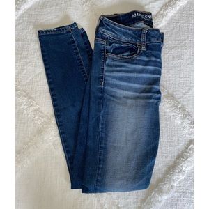 SOLD ON FACEBOOK American Eagle High Rise Jeggings